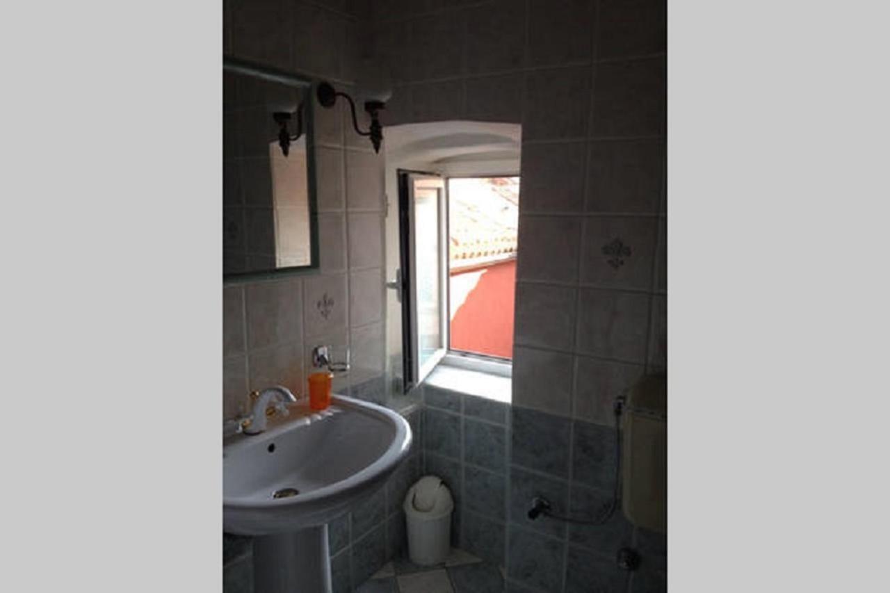 Ferienwohnung Family House In The Old Center Cres Exterior foto